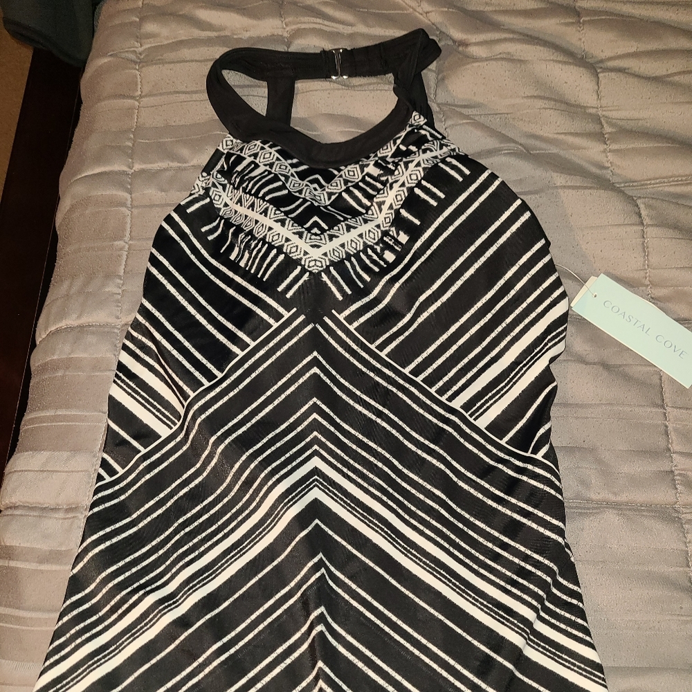 NWT!! Bathing Suit Top! BLACK & WHITE Halter Tankini NWT!! - Picture 1 of 8